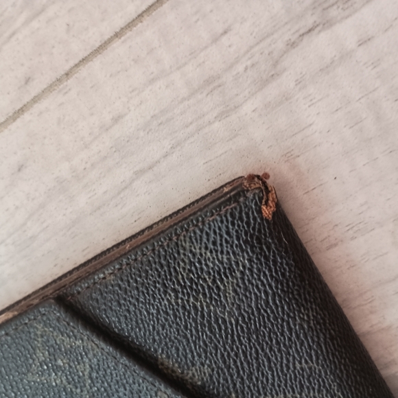 Louis Vuitton W Hook Wallet Monogram Beige Monogram Canvas Authentic - Picture 6 of 14